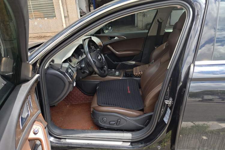 Used Audi A6L 2014 35 FSI quattro Luxury Model Left Front Seat