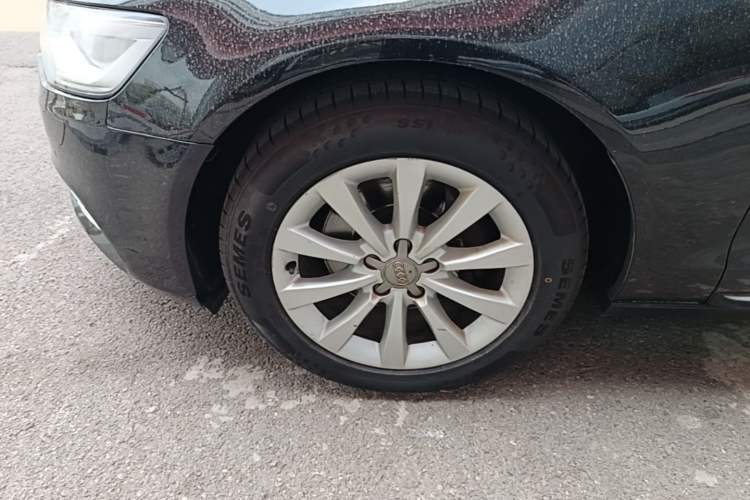 Used Audi A6L 2014 30 FSI Luxury Model Left Front Wheel Hub