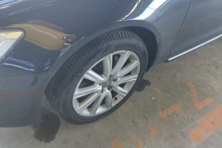 Used Audi A6L 2014 30 FSI Technology Model Left Front Wheel Hub