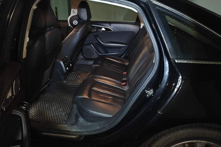 Used Audi A6L 2014 30 FSI Comfort Model Left Rear Seat
