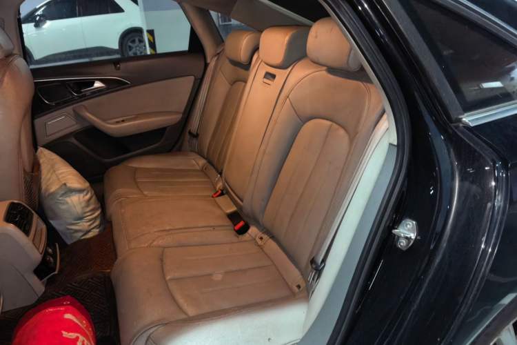 Used Audi A6L 2014 35 FSI Luxury Edition Left Rear Seat