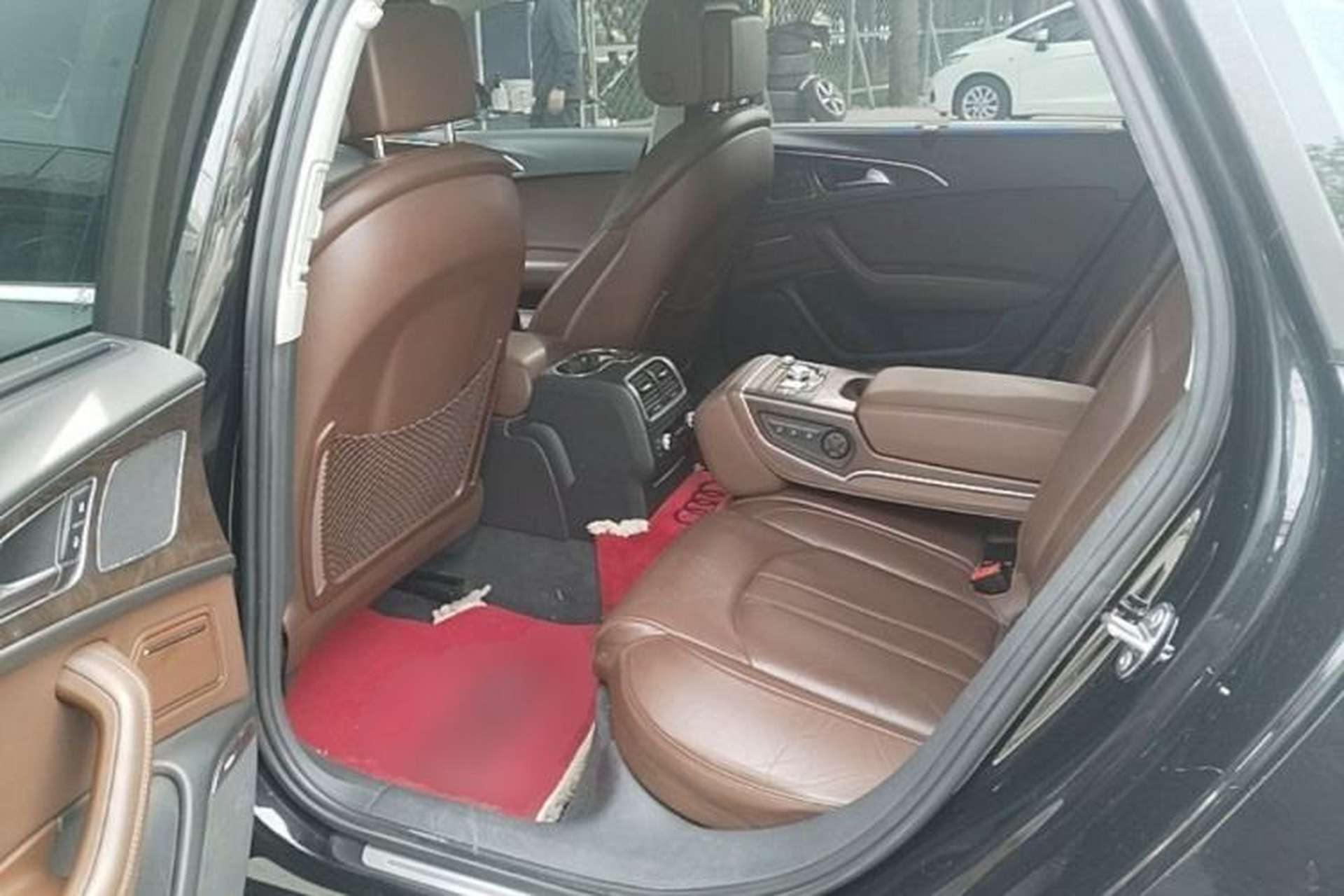 Used Audi A6L 2014 50 TFSI quattro Luxury Model Left Rear Seat