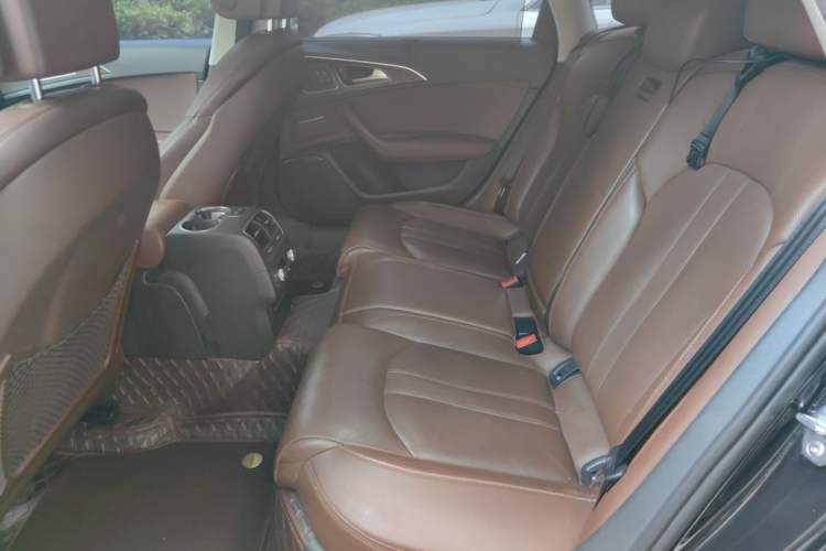 Used Audi A6L 2014 50 TFSI quattro Luxury Model Left Rear Seat