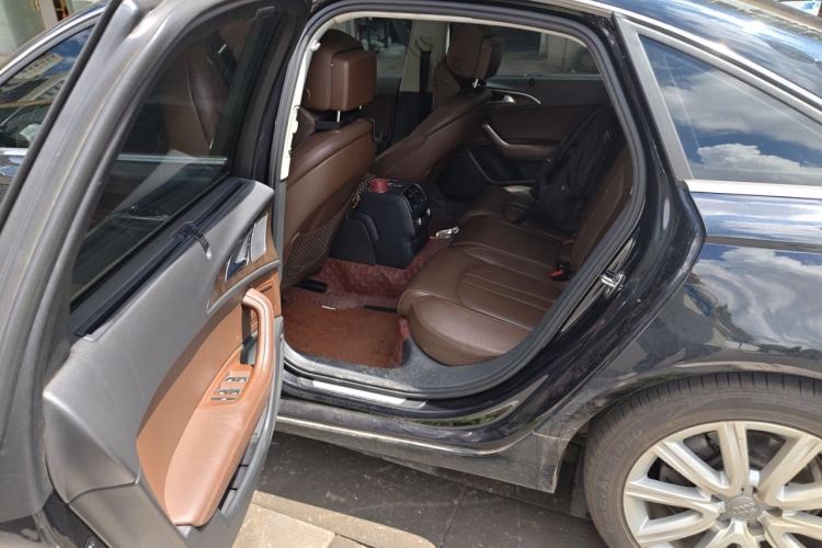 Used Audi A6L 2014 35 FSI quattro Luxury Model Left Rear Seat