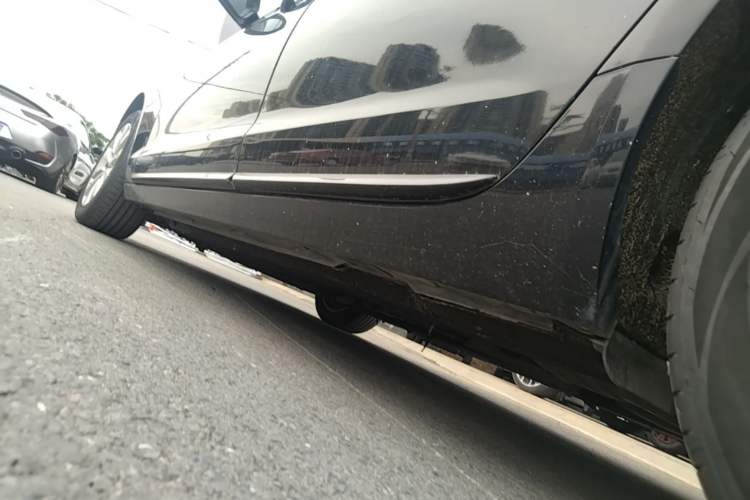 Used Audi A6L 2014 TFSI Standard Model Left Side Sill