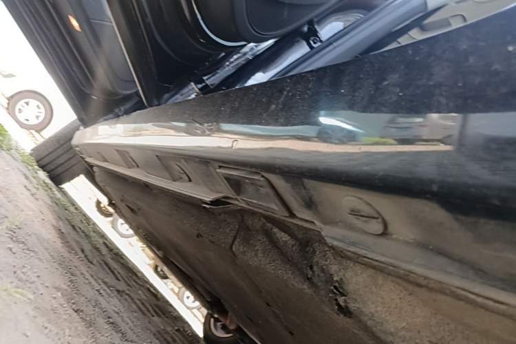 Used Audi A6L 2014 TFSI Standard Model Left Side Sill