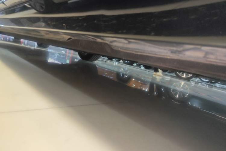 Used Audi A6L 2014 TFSI Standard Model Left Side Sill