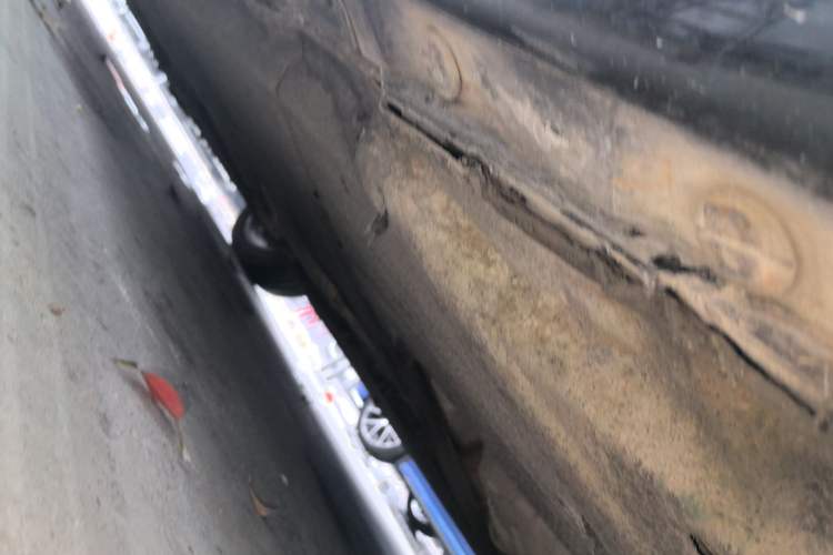 Used Audi A6L 2014 TFSI Standard Model Left Side Sill