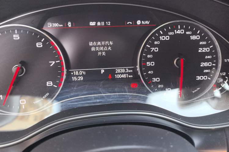 Used Audi A6L 2014 TFSI Comfort Model Odometer Close Up