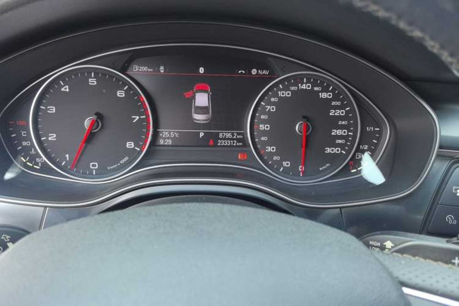 Used Audi A6L 2014 30 FSI Technology Model Odometer Close Up