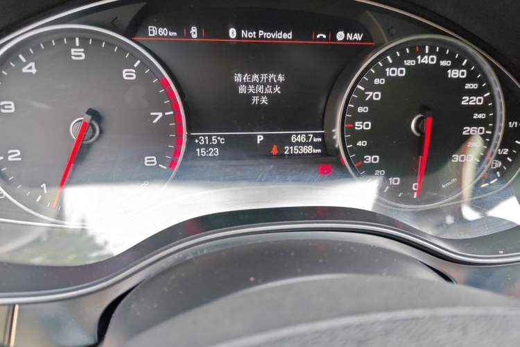 Used Audi A6L 2014 TFSI Comfort Model Odometer Close Up