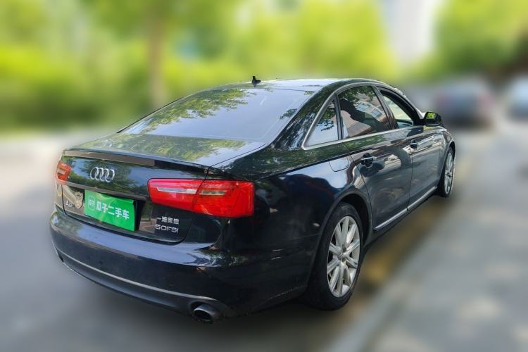 Used Audi A6L 2014 50 TFSI quattro Luxury Model Rear Right 45 Deg