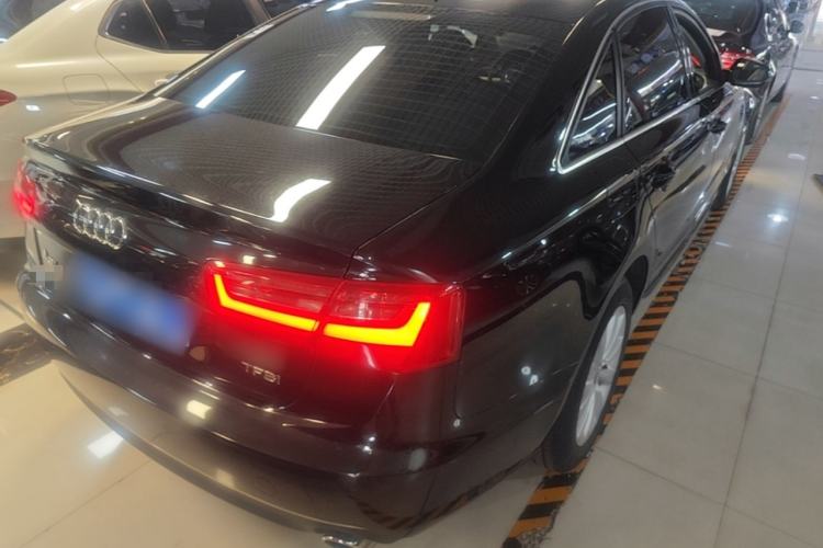 Used Audi A6L 2014 TFSI Standard Model Rear Right 45 Deg