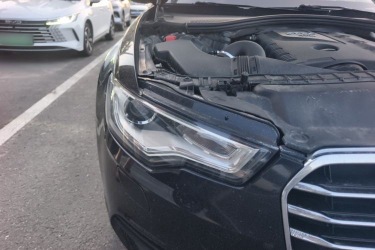 Used Audi A6L 2014 TFSI Standard Model Right Front Headlight