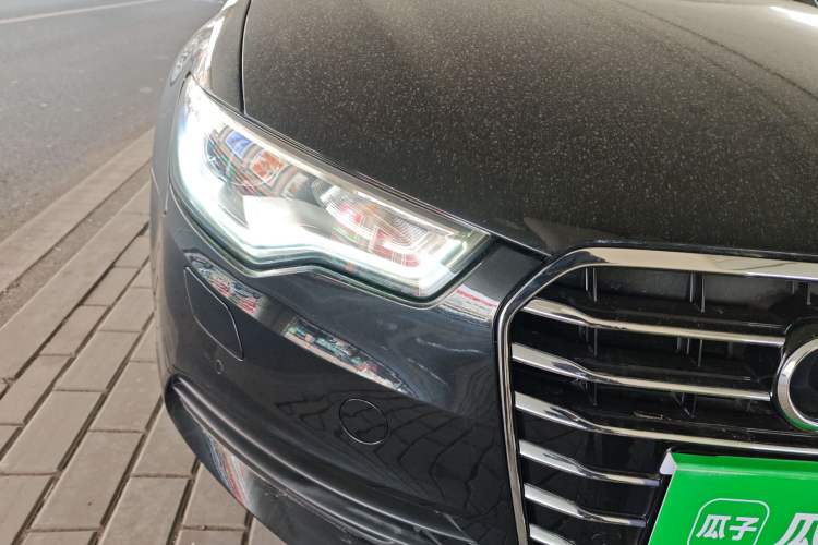 Used Audi A6L 2014 TFSI Standard Model Right Front Headlight