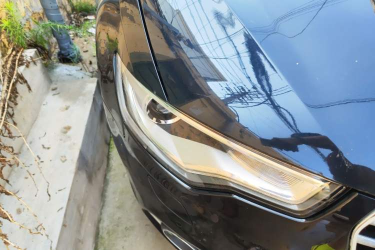 Used Audi A6L 2014 TFSI Standard Model Right Front Headlight
