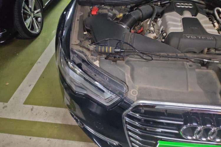 Used Audi A6L 2014 50 TFSI quattro Luxury Model Right Front Headlight