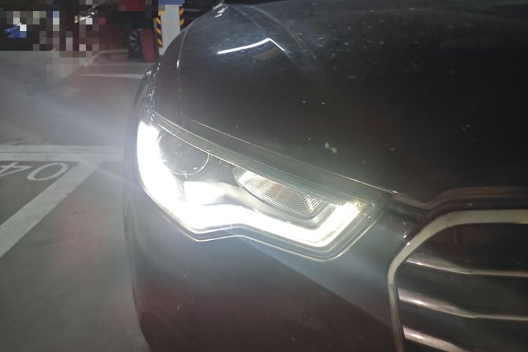 Used Audi A6L 2014 TFSI Standard Model Right Front Headlight
