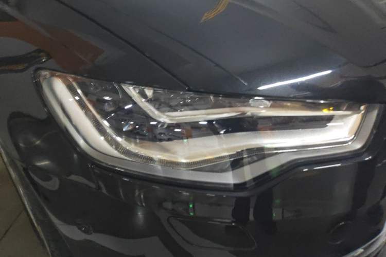 Used Audi A6L 2014 30 FSI Technology Model Right Front Headlight