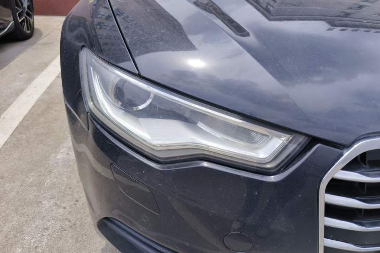 Used Audi A6L 2014 TFSI Standard Model Right Front Headlight