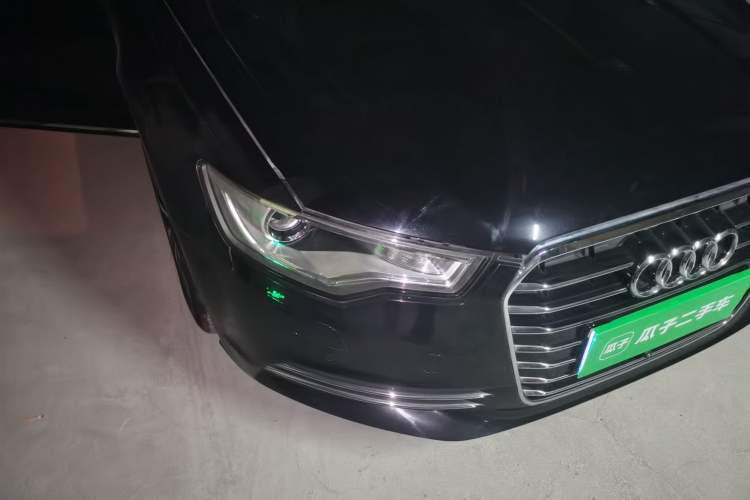 Used Audi A6L 2014 30 FSI Technology Model Right Front Headlight