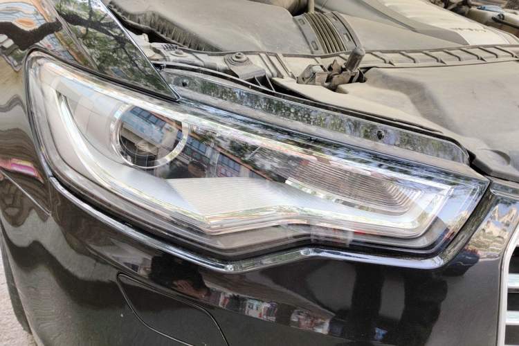 Used Audi A6L 2014 30 FSI Luxury Model Right Front Headlight
