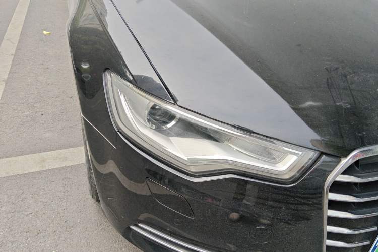 Used Audi A6L 2014 TFSI Standard Model Right Front Headlight