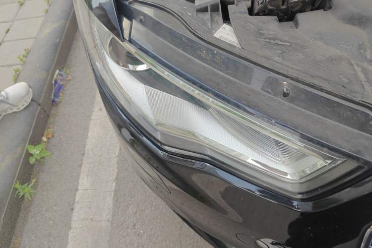 Used Audi A6L 2014 30 FSI Luxury Model Right Front Headlight