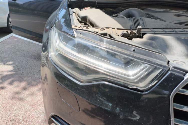 Used Audi A6L 2014 TFSI Standard Model Right Front Headlight