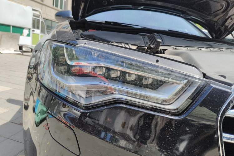 Used Audi A6L 2014 35 FSI quattro Luxury Model Right Front Headlight