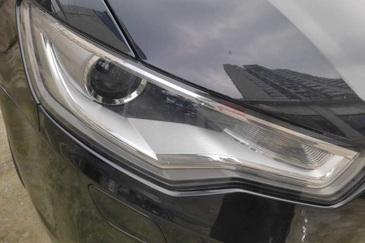 Used Audi A6L 2014 TFSI Standard Model Right Front Headlight