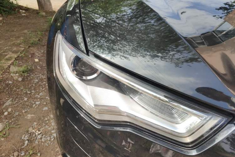 Used Audi A6L 2014 TFSI Standard Model Right Front Headlight