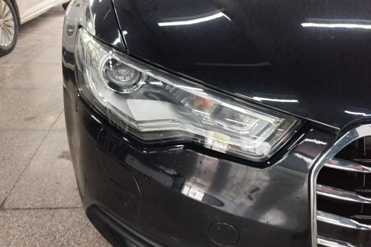 Used Audi A6L 2014 TFSI Standard Model Right Front Headlight