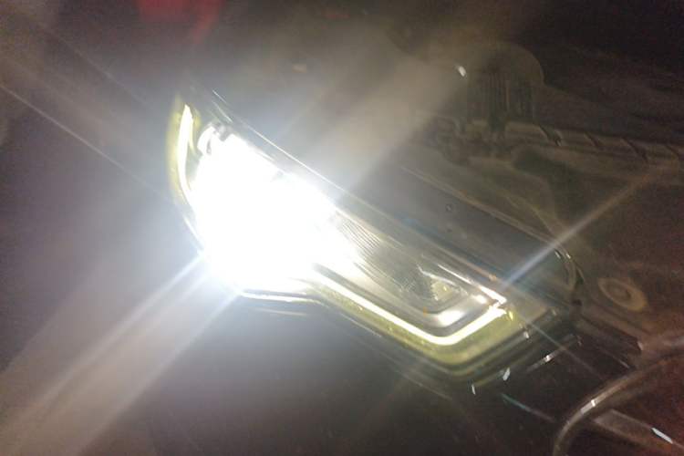 Used Audi A6L 2014 TFSI Standard Model Right Front Headlight