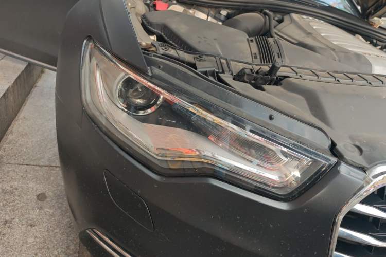 Used Audi A6L 2014 30 FSI Comfort Model Right Front Headlight