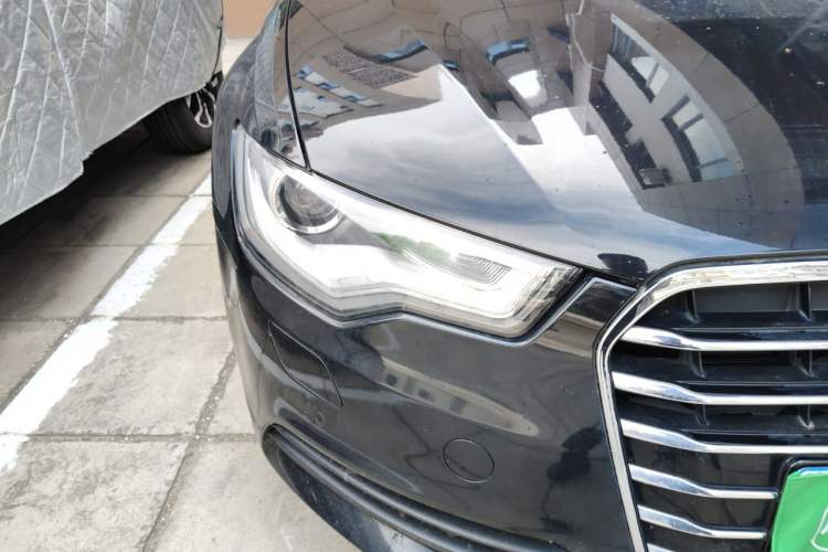 Used Audi A6L 2014 TFSI Standard Model Right Front Headlight