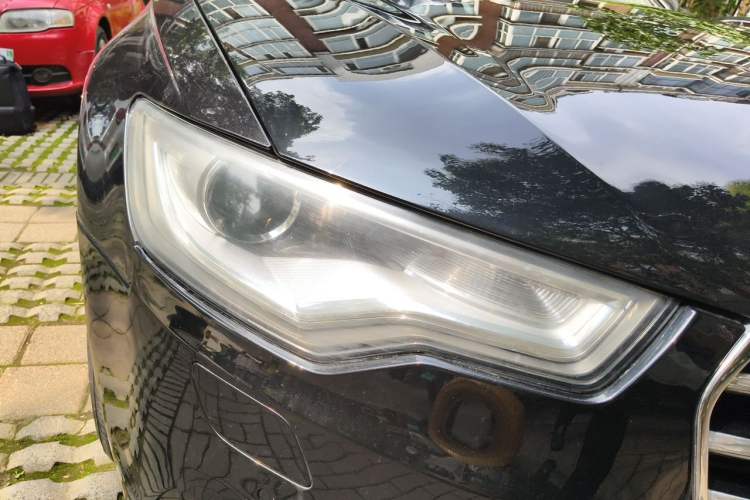 Used Audi A6L 2014 TFSI Standard Model Right Front Headlight