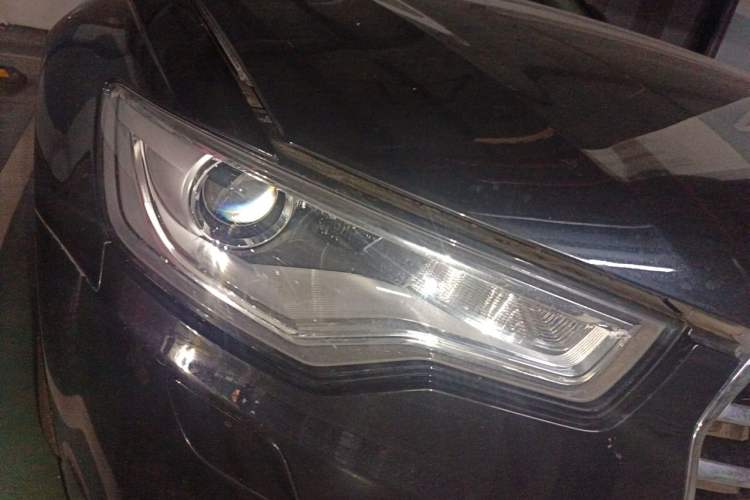 Used Audi A6L 2014 TFSI Standard Model Right Front Headlight