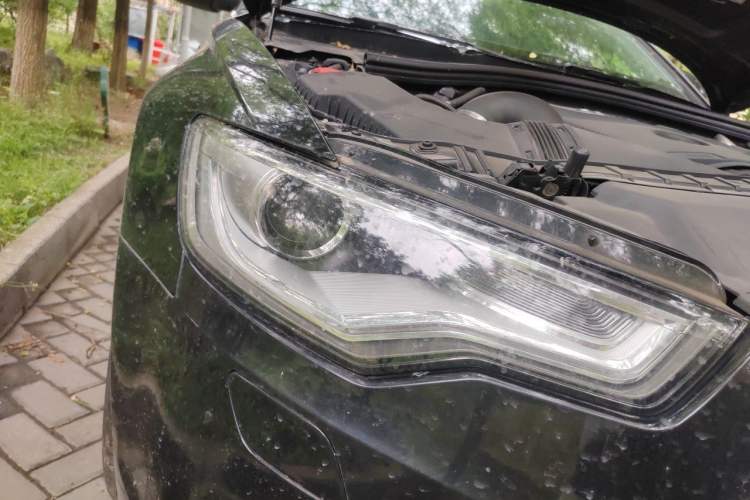 Used Audi A6L 2014 TFSI Standard Model Right Front Headlight