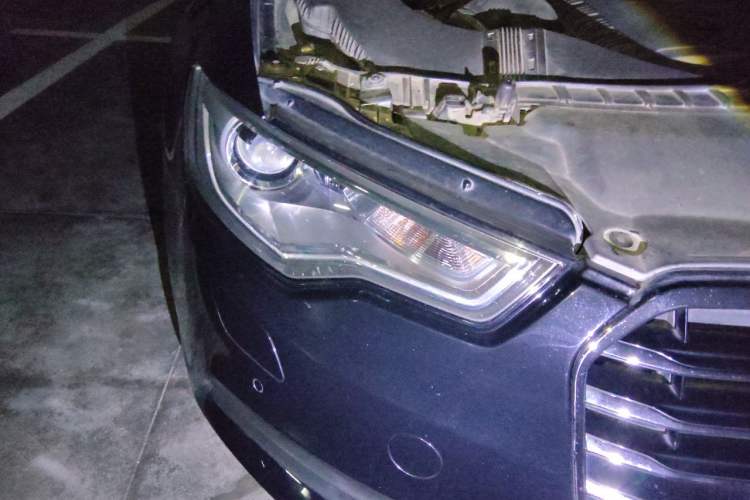 Used Audi A6L 2014 TFSI Standard Model Right Front Headlight