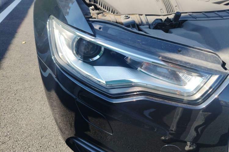 Used Audi A6L 2014 TFSI Standard Model Right Front Headlight
