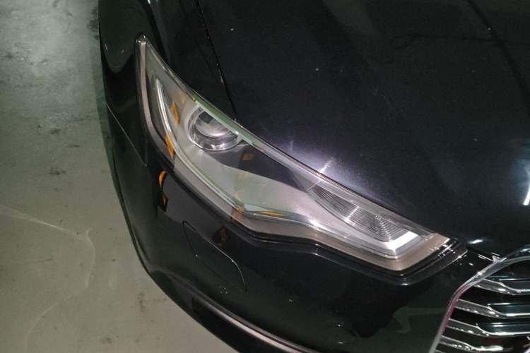 Used Audi A6L 2014 TFSI Standard Model Right Front Headlight