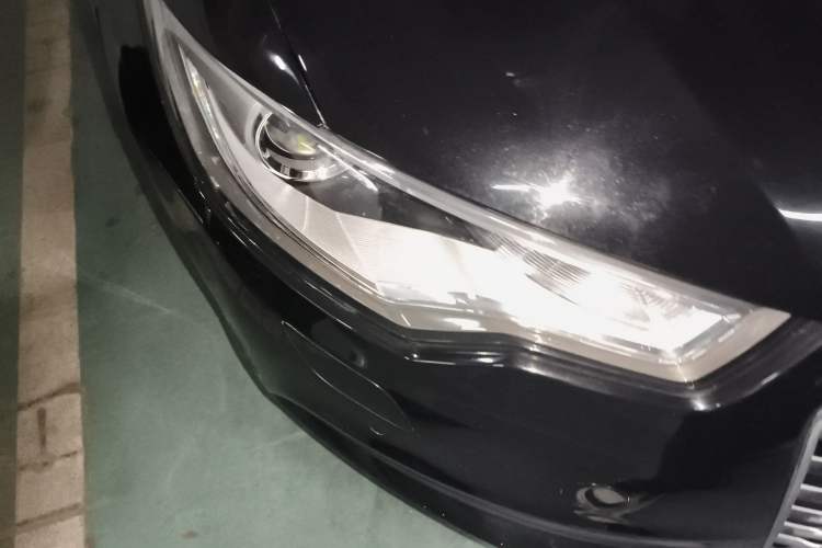 Used Audi A6L 2014 TFSI Standard Model Right Front Headlight