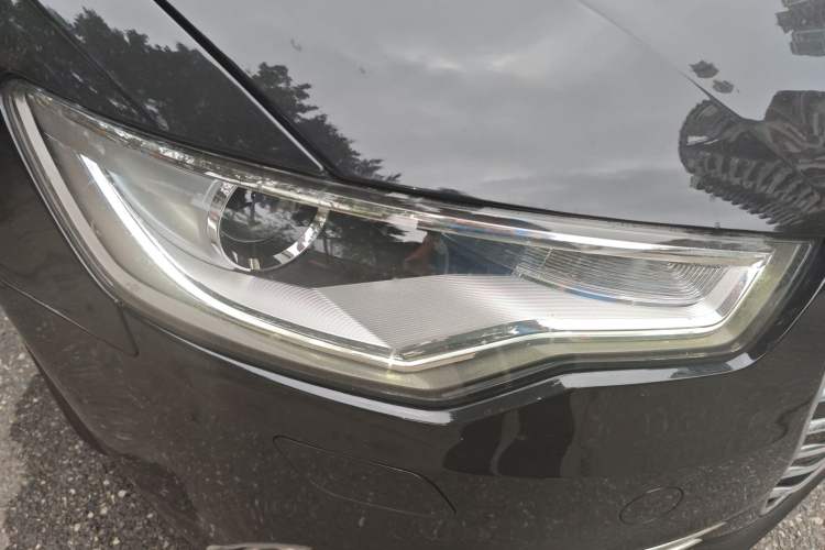 Used Audi A6L 2014 TFSI Standard Model Right Front Headlight