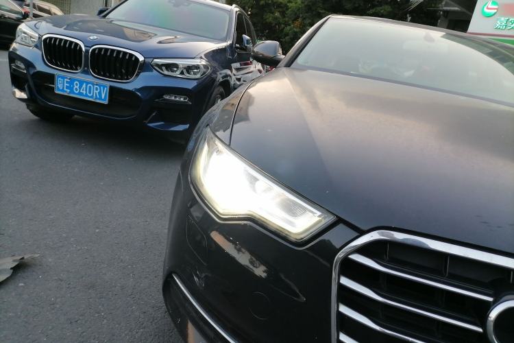 Used Audi A6L 2014 TFSI Standard Model Right Front Headlight