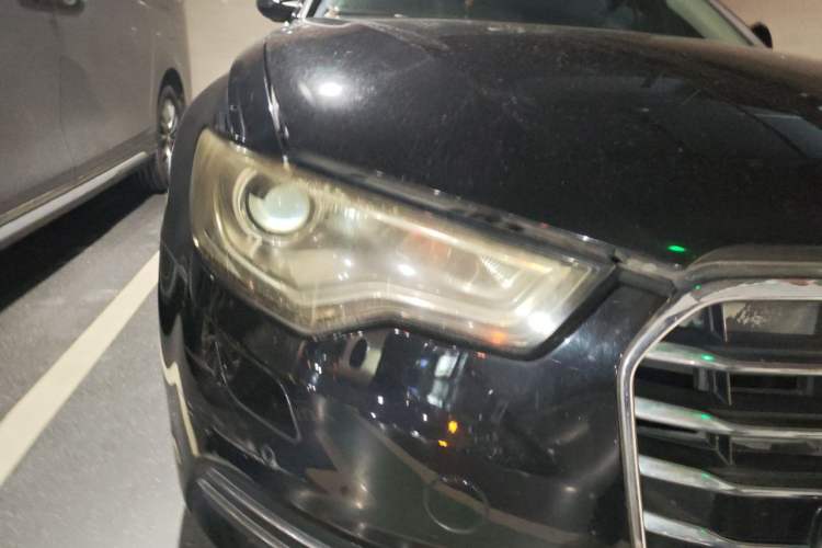 Used Audi A6L 2014 TFSI Standard Model Right Front Headlight