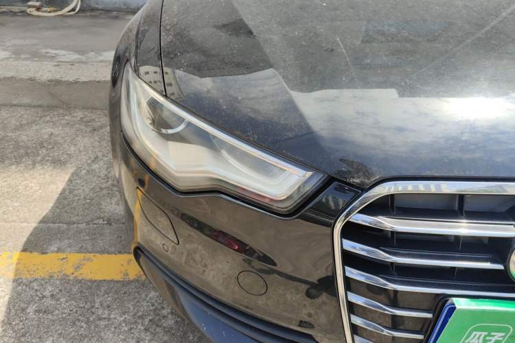 Used Audi A6L 2014 TFSI Standard Model Right Front Headlight