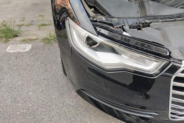 Used Audi A6L 2014 TFSI Manual Base Model Right Front Headlight