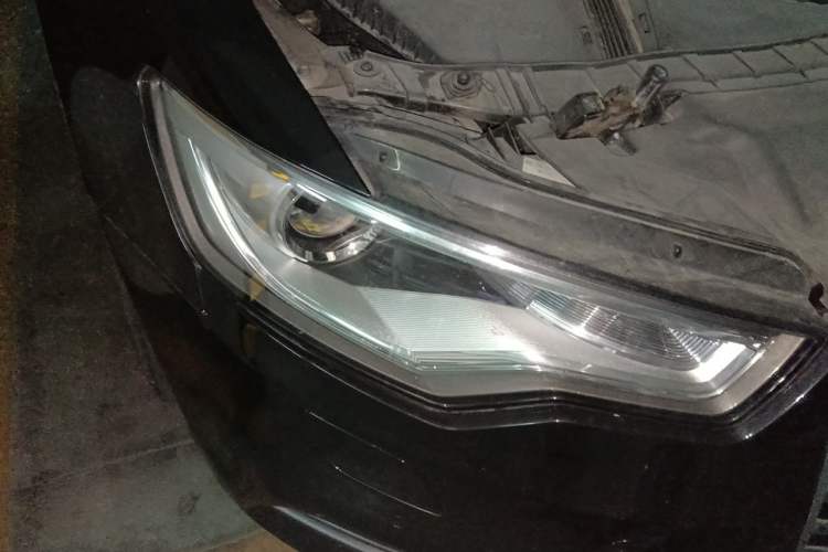 Used Audi A6L 2014 TFSI Standard Model Right Front Headlight