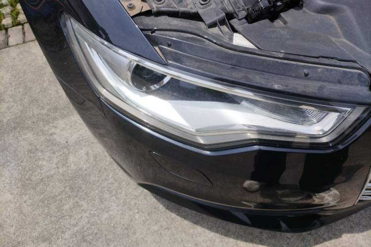 Used Audi A6L 2014 TFSI Standard Model Right Front Headlight